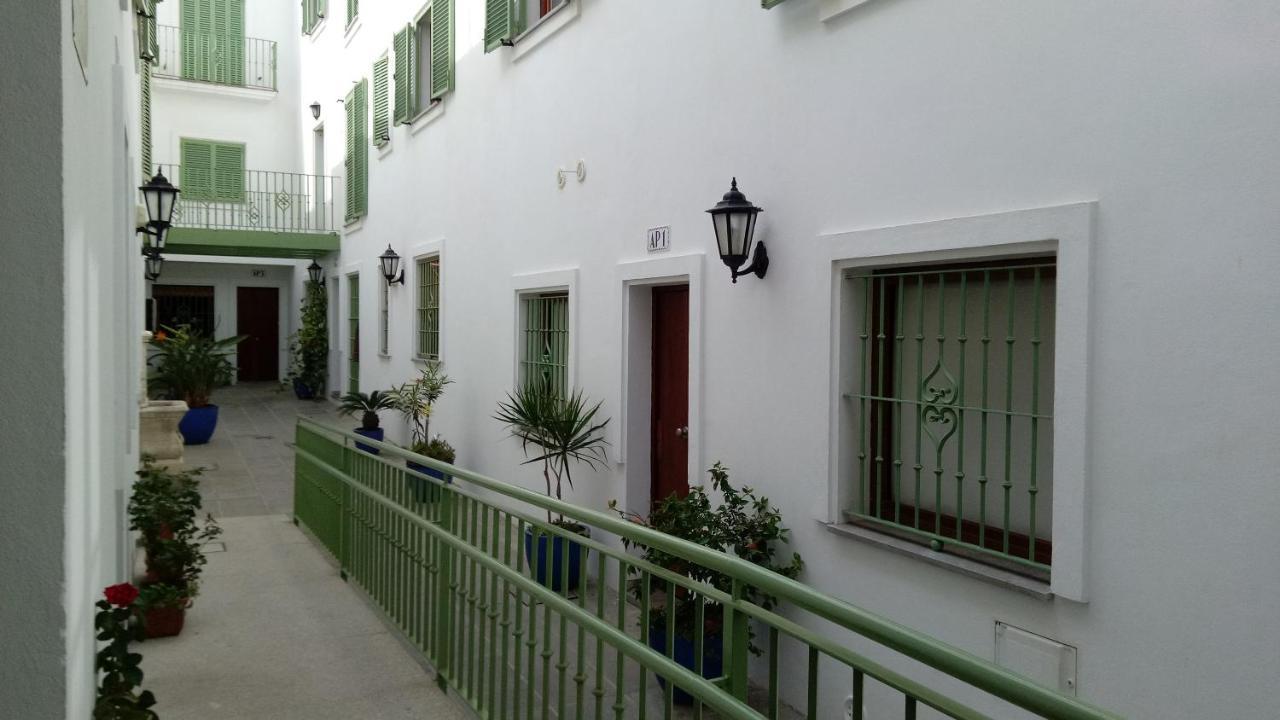 Gravina Comfort Tarifa Esterno foto