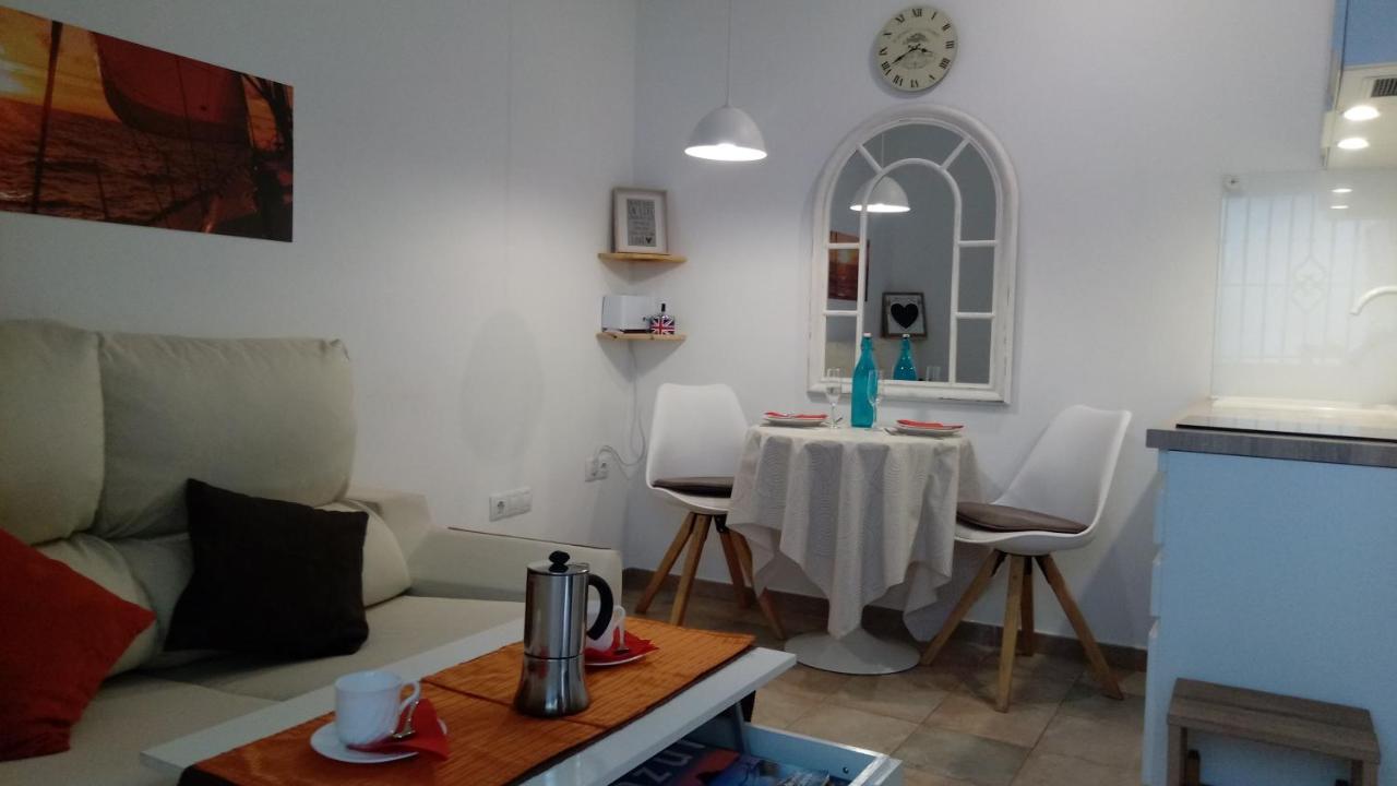 Gravina Comfort Tarifa Esterno foto